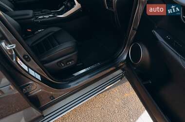 Внедорожник / Кроссовер Lexus NX 2015 в 