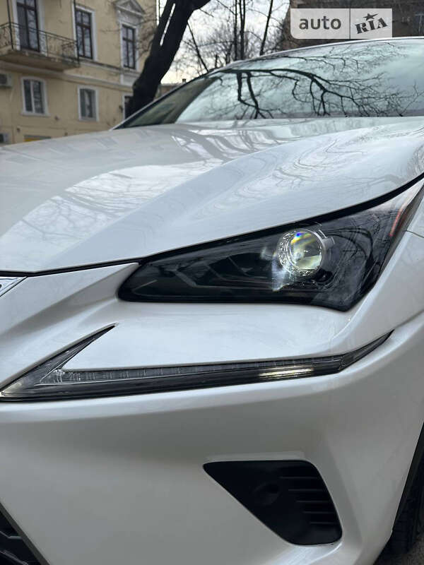 Позашляховик / Кросовер Lexus NX 2017 в Одесі фото 8 Позашляховик / Кросовер Lexus NX 2017 в Одесі