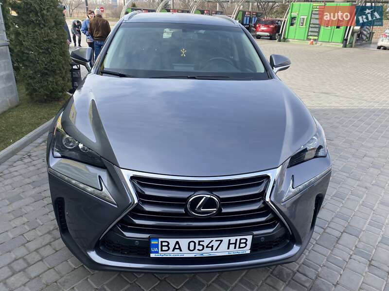 Позашляховик / Кросовер Lexus NX 2017 в Кропивницькому