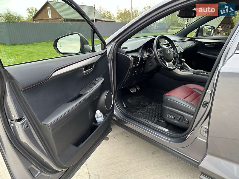Внедорожник / Кроссовер Lexus NX 2015 в Киеве