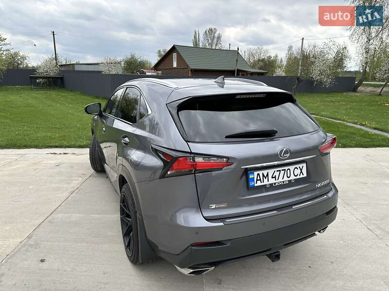 Внедорожник / Кроссовер Lexus NX 2015 в Киеве