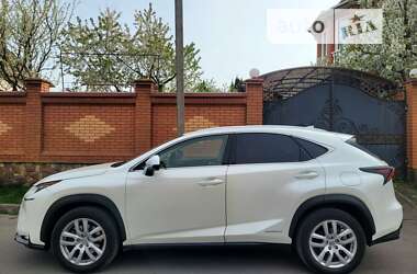 Внедорожник / Кроссовер Lexus NX 2015 в Хмельницком