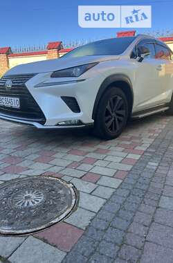 Позашляховик / Кросовер Lexus NX 2020 в Львові
