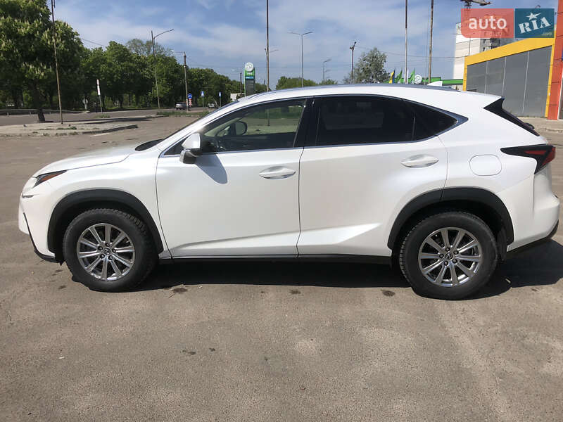 Внедорожник / Кроссовер Lexus NX 2019 в Житомире