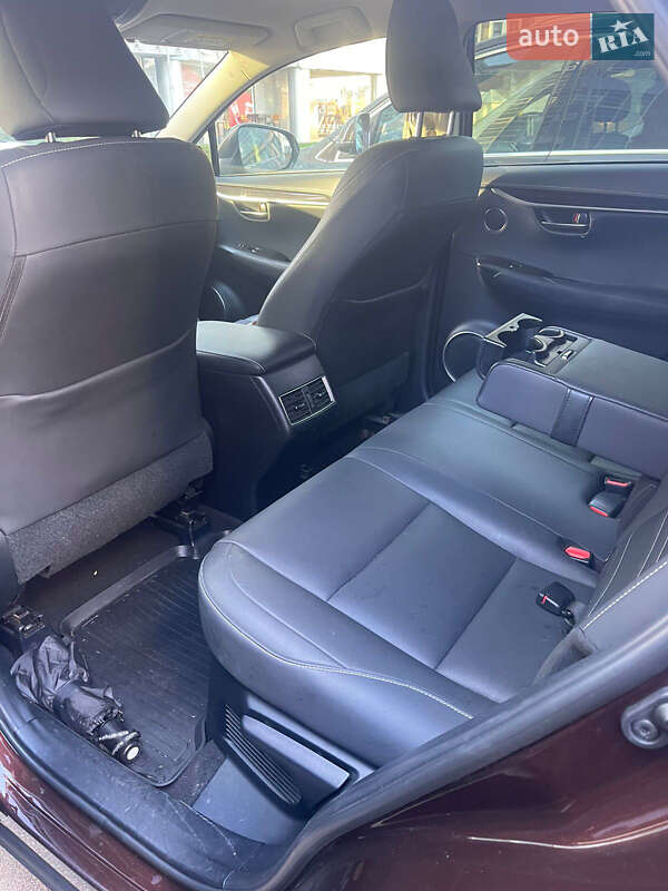 Позашляховик / Кросовер Lexus NX 2019 в Києві