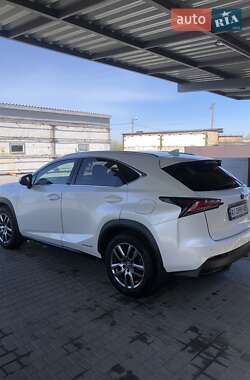 Позашляховик / Кросовер Lexus NX 2015 в Білій Церкві