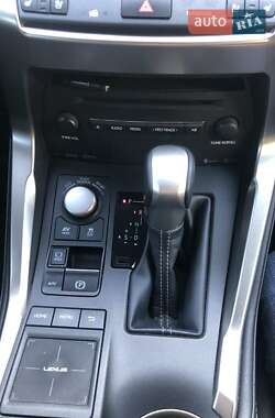 Позашляховик / Кросовер Lexus NX 2015 в Білій Церкві