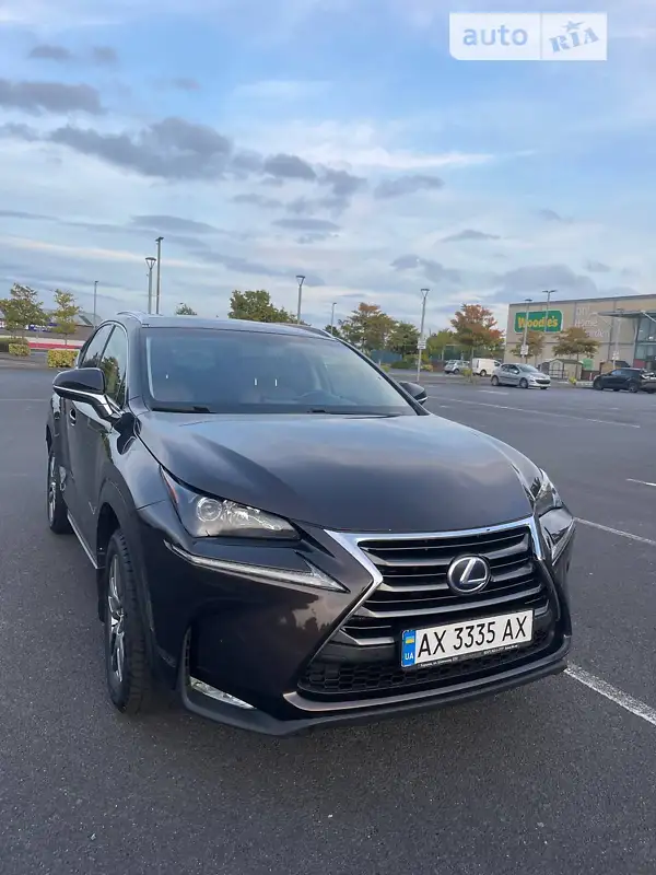 Lexus NX
