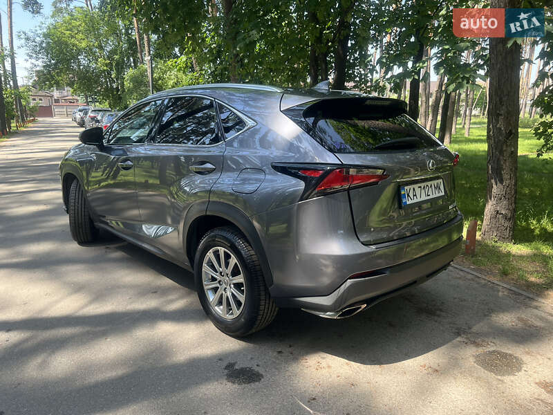 Позашляховик / Кросовер Lexus NX 2015 в Києві