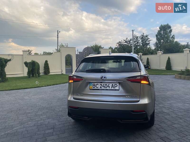 Внедорожник / Кроссовер Lexus NX 2015 в Сокале