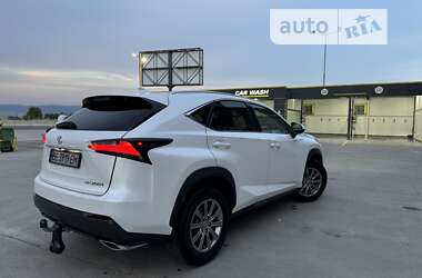 Позашляховик / Кросовер Lexus NX 2017 в Києві