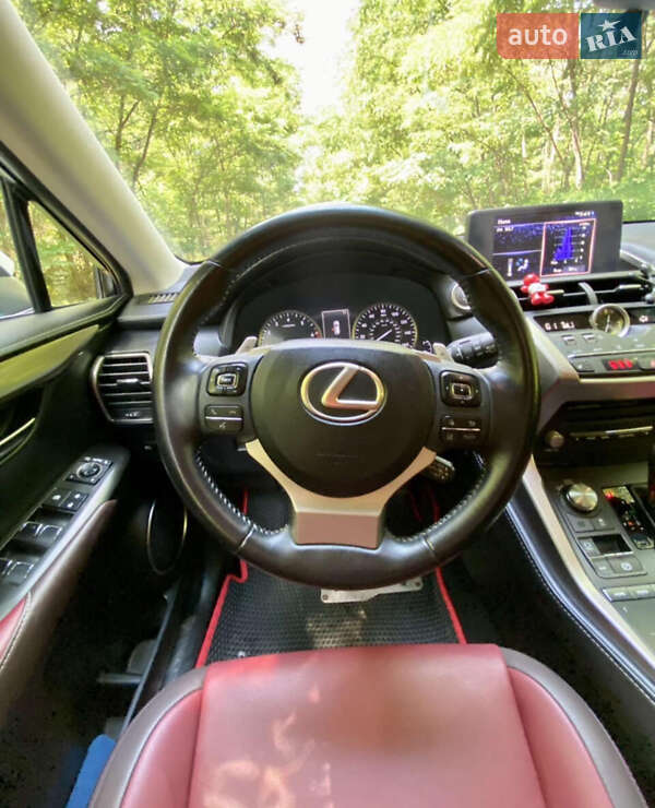 Позашляховик / Кросовер Lexus NX 2019 в Олександрії