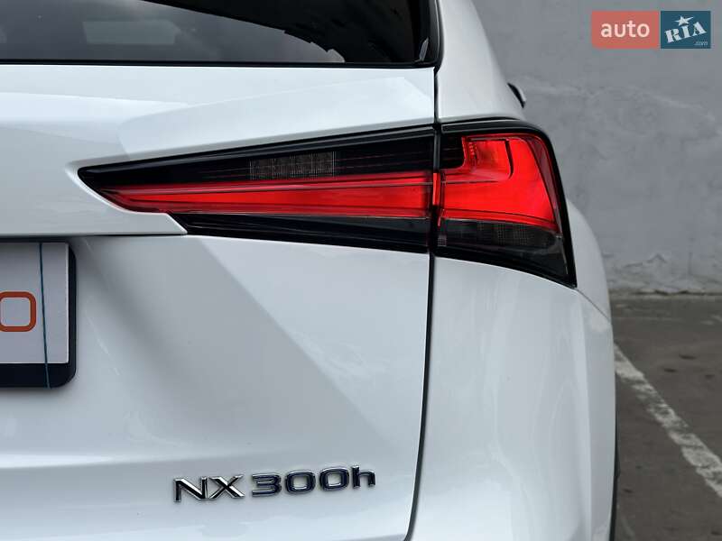 Внедорожник / Кроссовер Lexus NX 2019 в Одессе