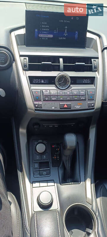 Внедорожник / Кроссовер Lexus NX 2015 в Днепре