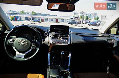 Внедорожник / Кроссовер Lexus NX 2019 в 