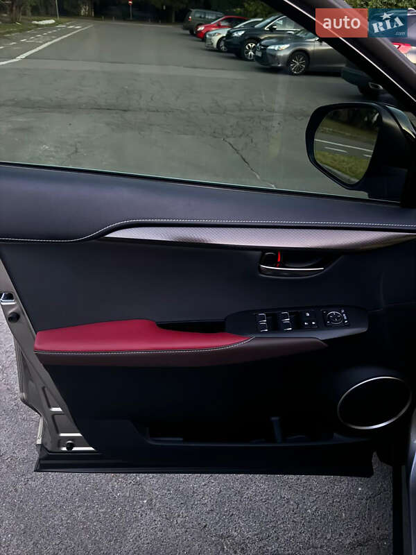 Внедорожник / Кроссовер Lexus NX 2018 в Киеве фото 18 Внедорожник / Кроссовер Lexus NX 2018 в Киеве