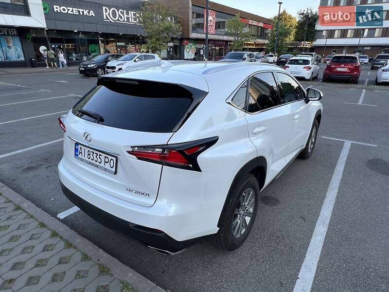 Внедорожник / Кроссовер Lexus NX 2015 в Киеве