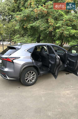 Внедорожник / Кроссовер Lexus NX 2019 в Одессе