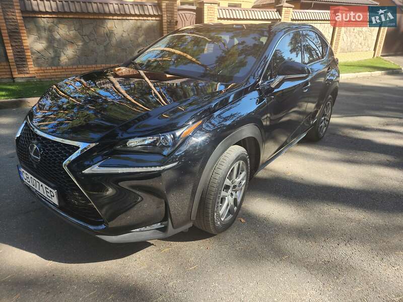 Позашляховик / Кросовер Lexus NX 2015 в Чернігові