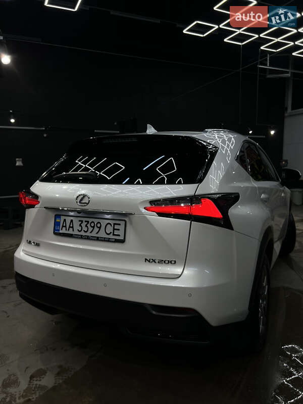 Внедорожник / Кроссовер Lexus NX 2016 в Киеве