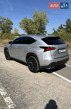 Внедорожник / Кроссовер Lexus NX 2015 в 