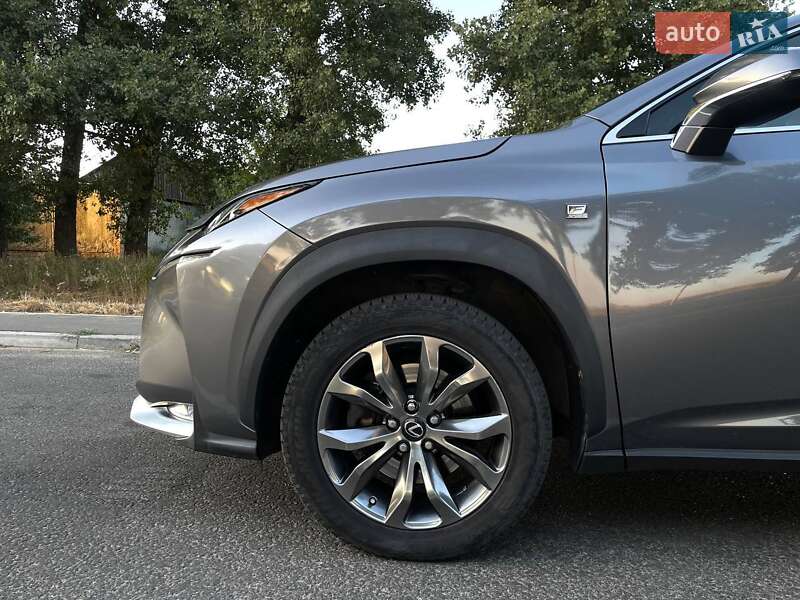 Внедорожник / Кроссовер Lexus NX 2017 в Киеве