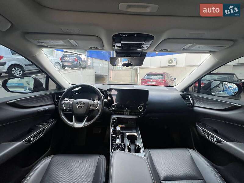 Внедорожник / Кроссовер Lexus NX 2022 в Одессе