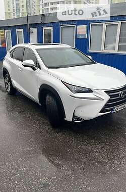 Позашляховик / Кросовер Lexus NX 2017 в Києві