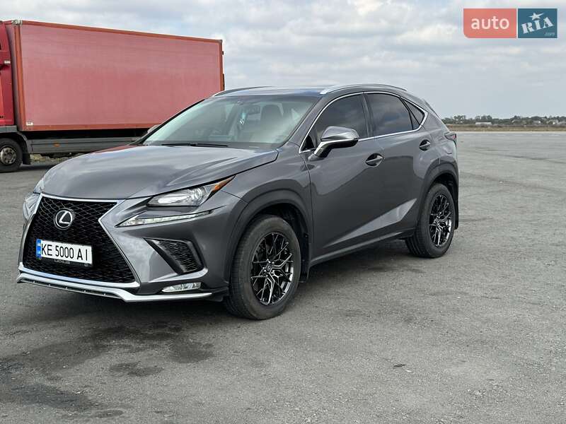 Внедорожник / Кроссовер Lexus NX 2016 в Днепре