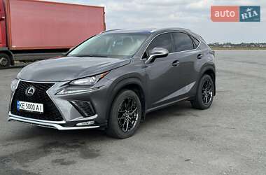 Внедорожник / Кроссовер Lexus NX 2016 в 