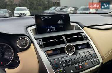 Внедорожник / Кроссовер Lexus NX 2015 в 