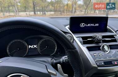 Внедорожник / Кроссовер Lexus NX 2019 в 