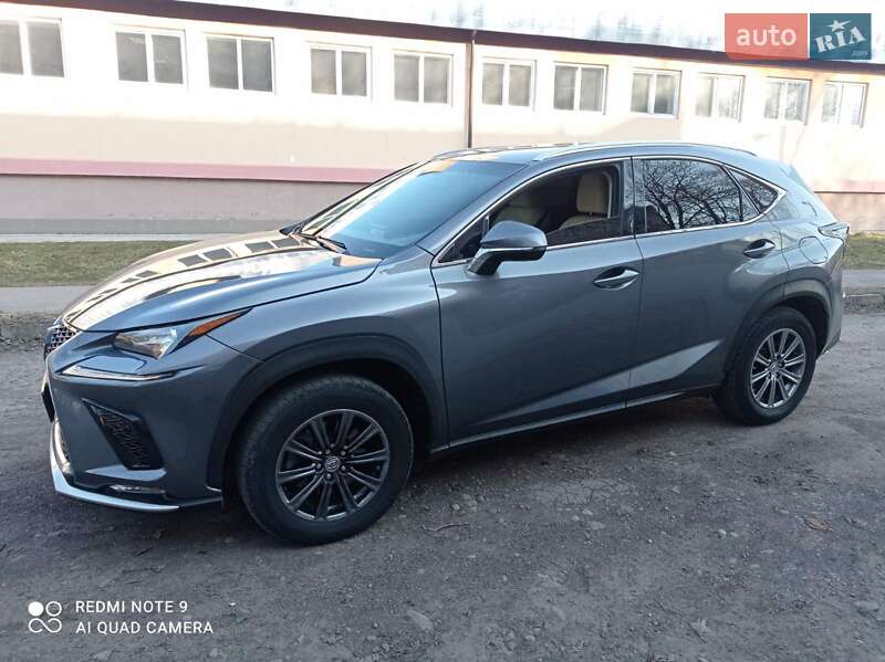 Внедорожник / Кроссовер Lexus NX 2014 в Ивано-Франковске