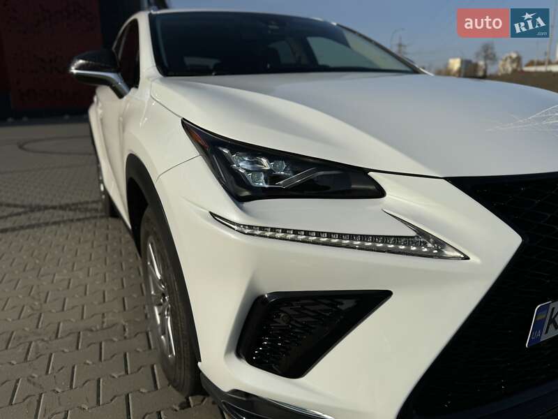 Внедорожник / Кроссовер Lexus NX 2020 в Киеве