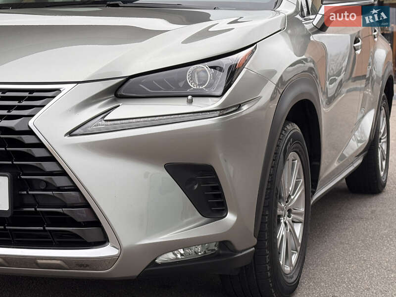 Внедорожник / Кроссовер Lexus NX 2020 в Днепре
