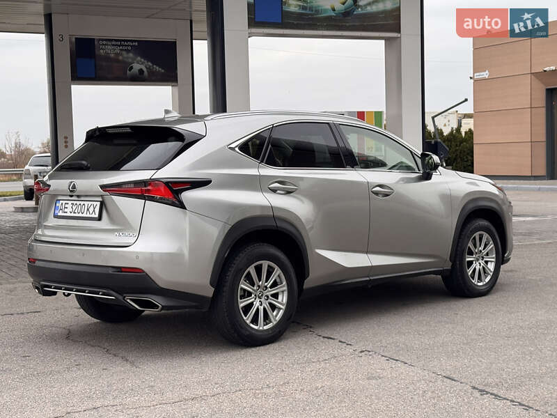 Внедорожник / Кроссовер Lexus NX 2020 в Днепре