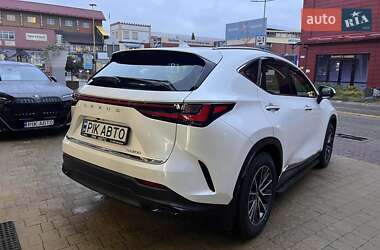 Внедорожник / Кроссовер Lexus NX 2023 в 