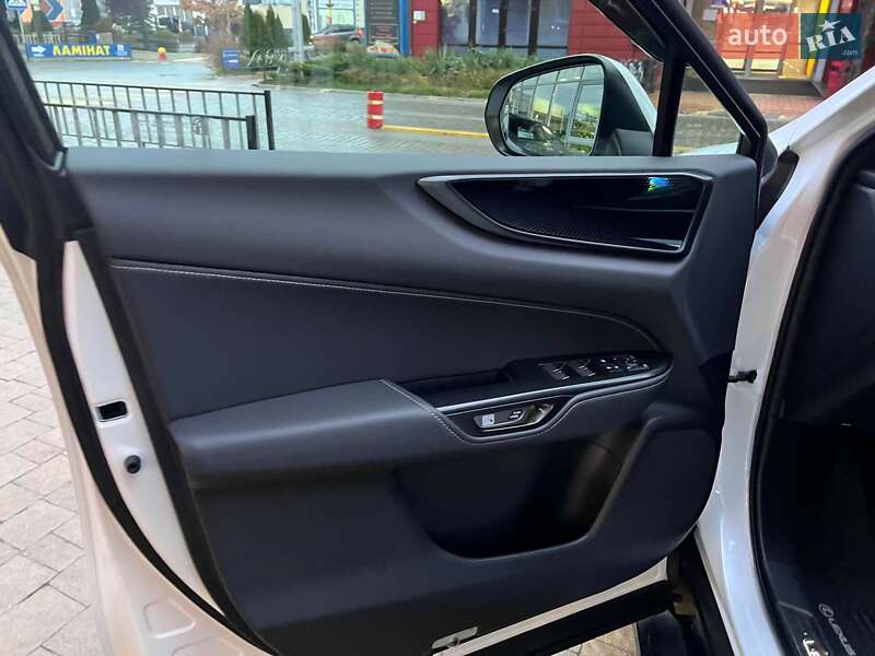 Позашляховик / Кросовер Lexus NX 2023 в Львові фото 12 Позашляховик / Кросовер Lexus NX 2023 в Львові