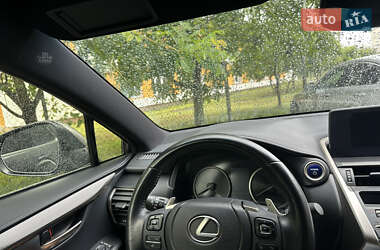 Внедорожник / Кроссовер Lexus NX 2021 в 