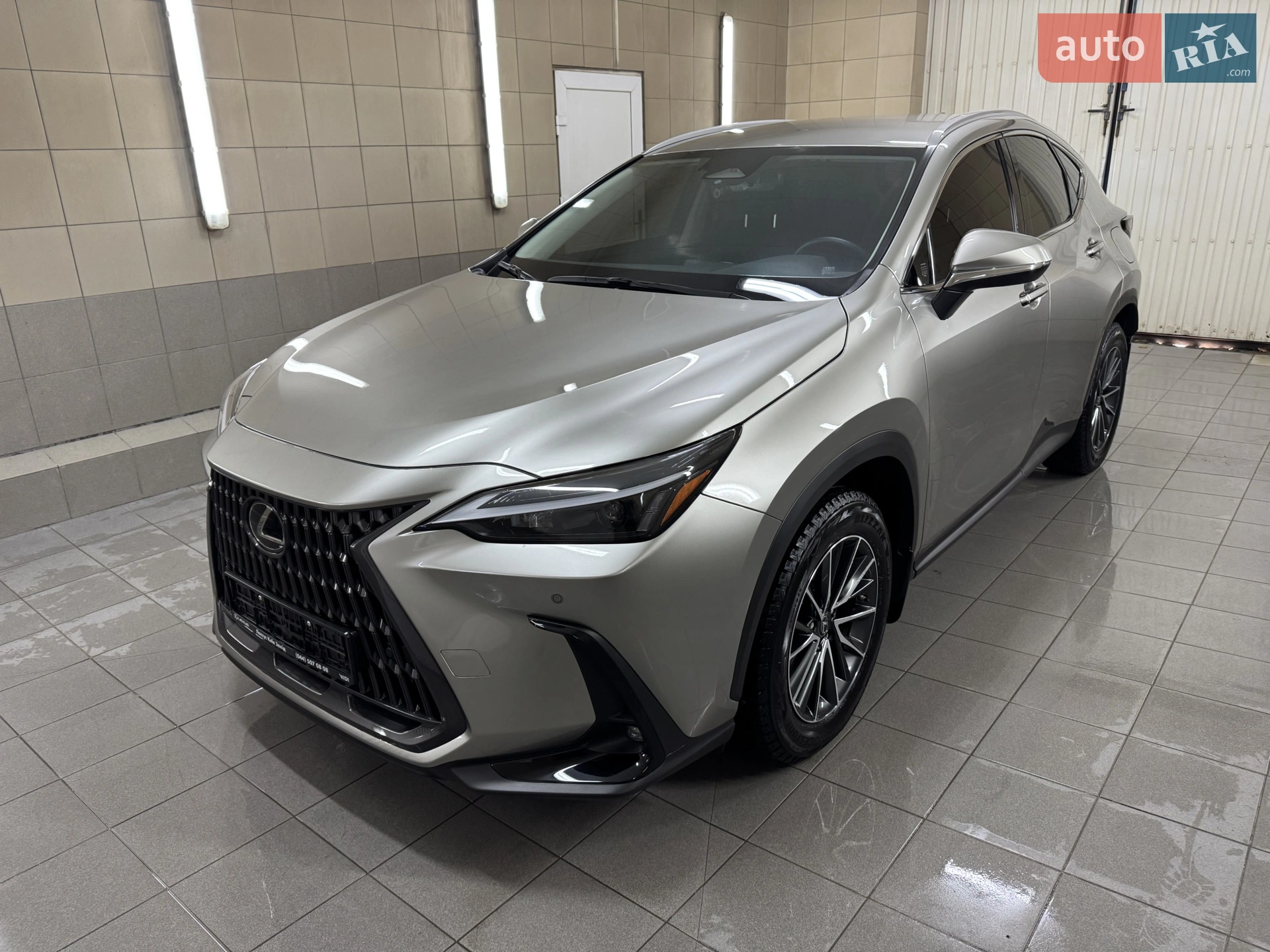 2023 Lexus NX - фото 1