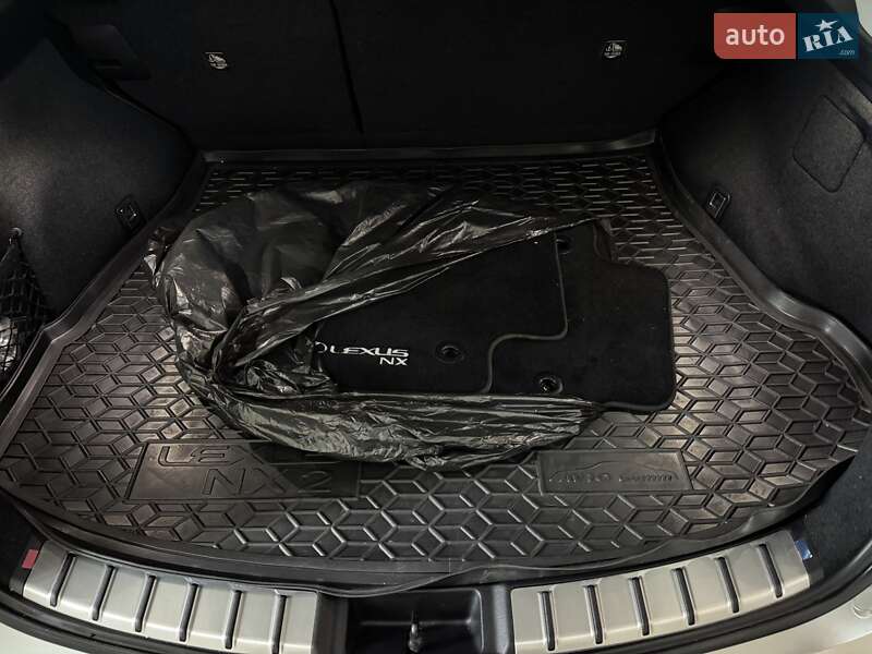 Внедорожник / Кроссовер Lexus NX 2023 в Умани