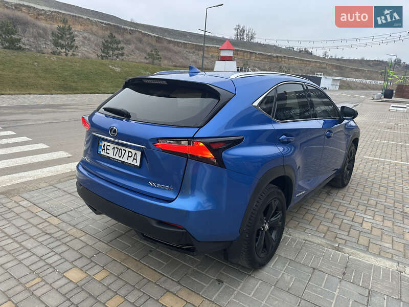 Позашляховик / Кросовер Lexus NX 2016 в Одесі