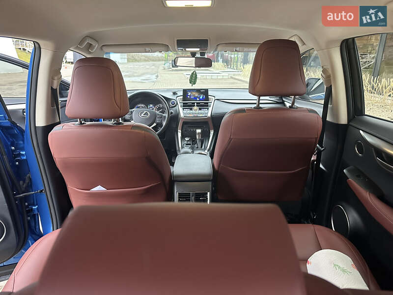 Позашляховик / Кросовер Lexus NX 2016 в Одесі