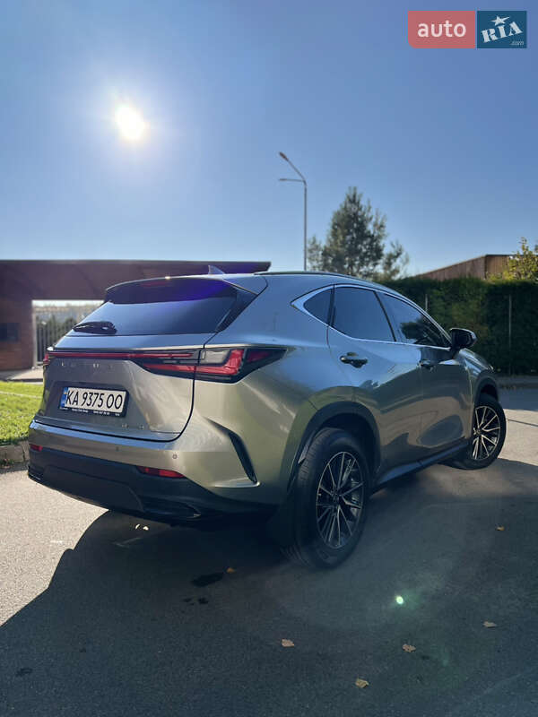 Внедорожник / Кроссовер Lexus NX 2022 в Киеве