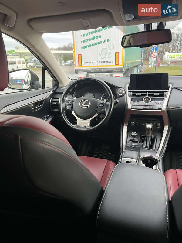 Позашляховик / Кросовер Lexus NX 2019 в Стрию