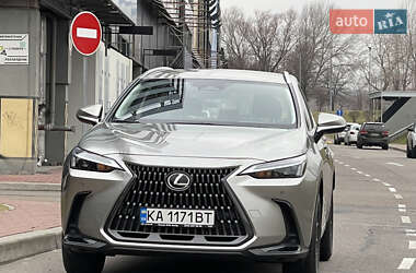 Позашляховик / Кросовер Lexus NX 2022 в Києві