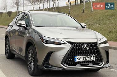 Позашляховик / Кросовер Lexus NX 2022 в Києві