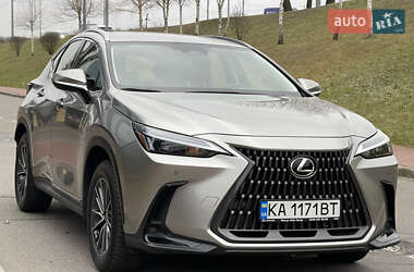 Позашляховик / Кросовер Lexus NX 2022 в Києві