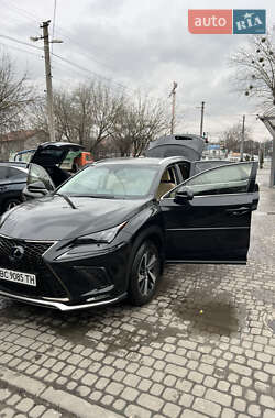 Внедорожник / Кроссовер Lexus NX 2018 в 