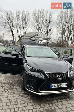 Внедорожник / Кроссовер Lexus NX 2018 в 